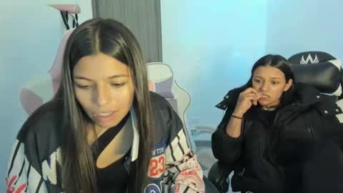 Snapshot of _khloe_sweet chatting on December 18, 9:10 pm khloe sweet online show from December 18, 9:10 pm