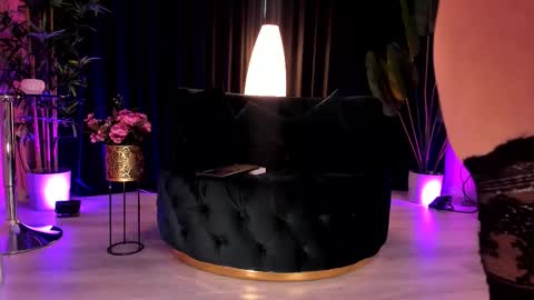 Snapshot of _kim_possible_ chatting on September 15, 2:39 pm Kim online show from September 15, 2:39 pm