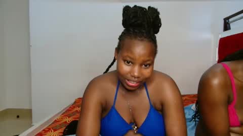 Snapshot of _kitty_catt chatting on October 9, 5:05 am Kitty online show from October 9, 5:05 am