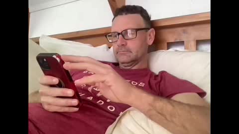 Kiwi online show from September 9, 10:20 pm