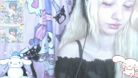 Snapshot of _kuroneeko_ chatting on January 9, 10:52 pm kuro online show from January 9, 10:52 pm