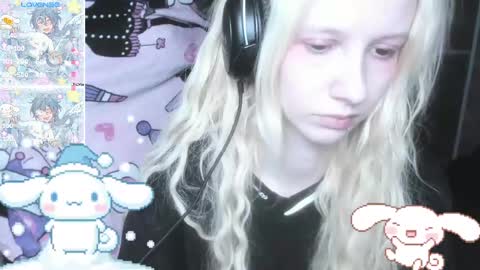 Snapshot of _kuroneeko_ chatting on February 23, 8:11 pm kuro online show from February 23, 8:11 pm