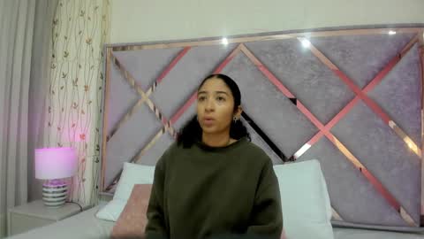 Snapshot of _lanna_jhonson_ chatting on December 31, 11:20 am Lanna online show from December 31, 11:20 am