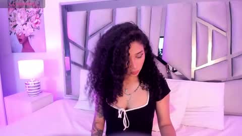 Snapshot of _lanna_jhonson_ chatting on January 30, 11:22 am Lanna online show from January 30, 11:22 am