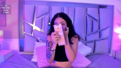 Snapshot of _lanna_jhonson_ chatting on February 3, 11:31 am Lanna online show from February 3, 11:31 am