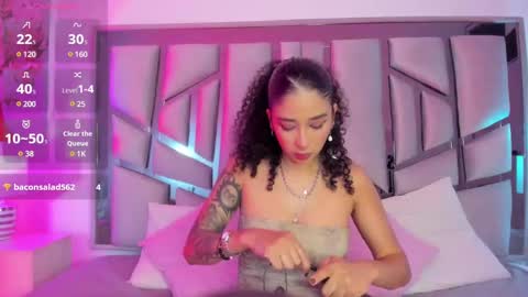 Snapshot of _lanna_jhonson_ chatting on February 13, 11:50 am Lanna online show from February 13, 11:50 am
