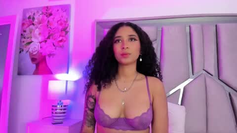 Snapshot of _lanna_jhonson_ chatting on February 17, 6:04 pm Lanna online show from February 17, 6:04 pm