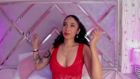 Snapshot of _lanna_jhonson_ chatting on February 24, 12:52 am Lanna online show from February 24, 12:52 am