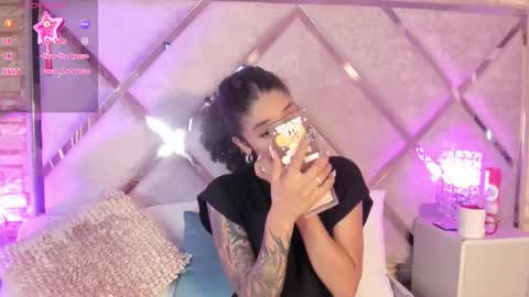 Snapshot of _lanna_jhonson_ chatting on September 24, 3:54 am Lanna online show from September 24, 3:54 am