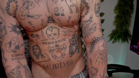 Layne online show from February 6, 3:37 am