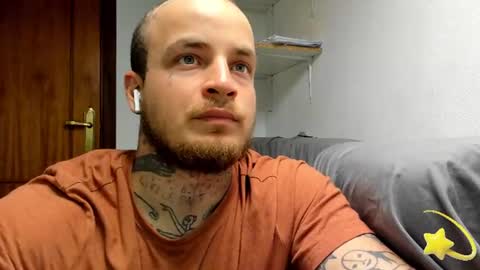 Layne online show from July 30, 5:39 am