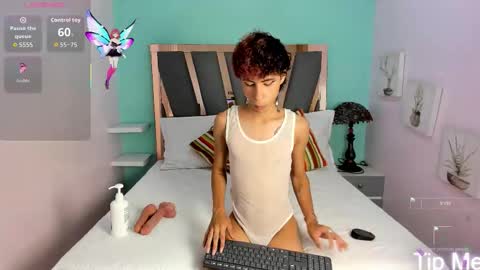 Snapshot of _lemmon_ chatting on November 12, 2:17 pm L E M M O N online show from November 12, 2:17 pm