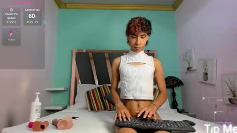 Snapshot of _lemmon_ chatting on November 16, 3:06 pm L E M M O N online show from November 16, 3:06 pm