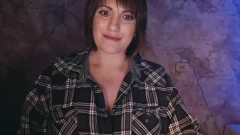 Snapshot of _letty_ chatting on December 21, 12:31 am Letty online show from December 21, 12:31 am