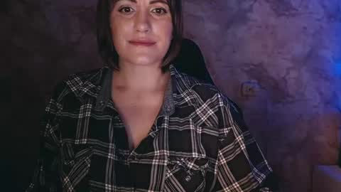 Snapshot of _letty_ chatting on December 28, 12:04 am Letty online show from December 28, 12:04 am