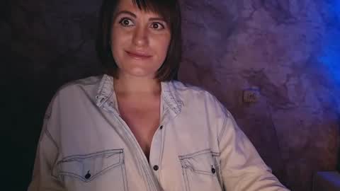 Snapshot of _letty_ chatting on January 12, 2:14 am Letty online show from January 12, 2:14 am