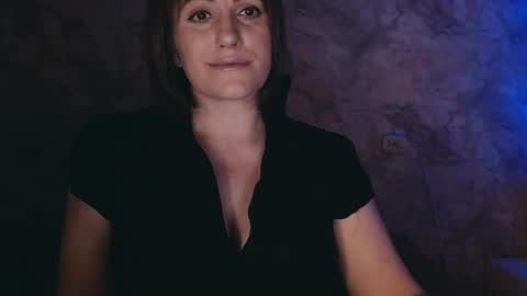 Snapshot of _letty_ chatting on January 17, 8:55 pm Letty online show from January 17, 8:55 pm