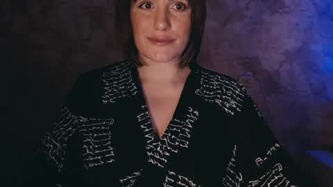 Snapshot of _letty_ chatting on February 5, 12:31 am Letty online show from February 5, 12:31 am