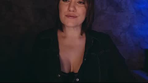 Snapshot of _letty_ chatting on February 14, 8:15 pm Letty online show from February 14, 8:15 pm