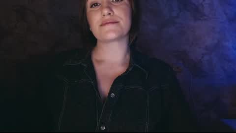 Snapshot of _letty_ chatting on February 28, 12:10 am Letty online show from February 28, 12:10 am