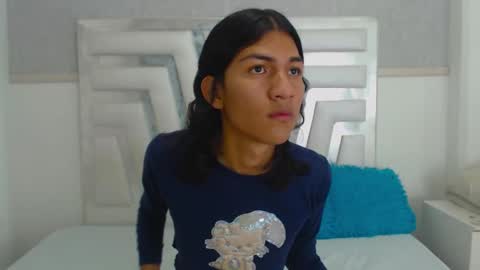 _lexx1e online show from December 18, 1:34 pm