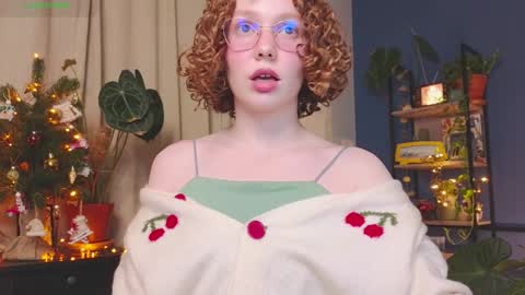 Snapshot of _lightmyfire chatting on December 8, 8:04 pm Salome Lovense always on from 5 tk My content and your custom requests online show from December 8, 8:04 pm