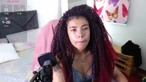 Snapshot of _lili_rose chatting on February 10, 12:19 am Lili online show from February 10, 12:19 am
