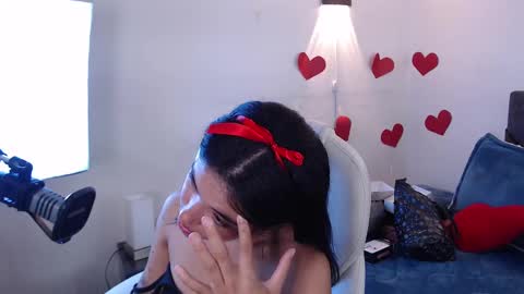 Snapshot of _lili_rose chatting on March 10, 8:56 pm Lili online show from March 10, 8:56 pm