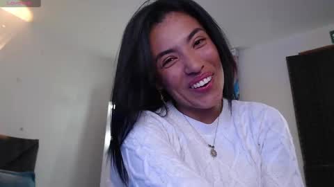 Snapshot of _lili_rose chatting on March 11, 10:09 pm Lili online show from March 11, 10:09 pm