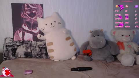 Snapshot of _litle_viola chatting on February 2, 10:39 pm Viola online show from February 2, 10:39 pm