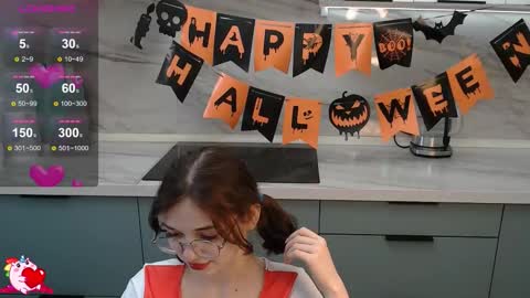 Snapshot of _litle_viola chatting on November 4, 4:33 am Viola online show from November 4, 4:33 am