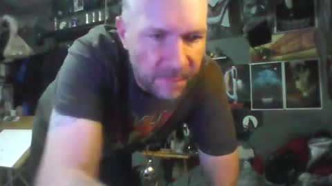 That guy online show from March 8, 4:22 pm