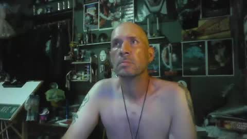 That guy online show from June 25, 10:25 pm