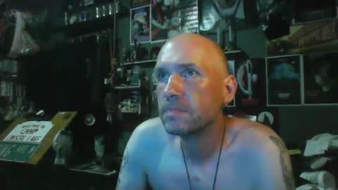 That guy online show from July 9, 1:09 am