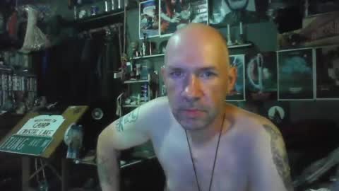 That guy online show from July 17, 3:18 pm