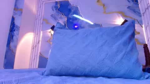 Lorrayne online show from November 19, 12:05 pm