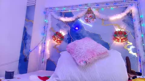 Lorrayne online show from December 15, 12:09 pm