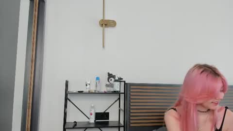 _lucystars online show from July 11, 12:52 pm