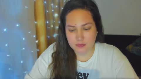 Snapshot of _madalexa_ chatting on October 21, 9:59 pm Alexa online show from October 21, 9:59 pm