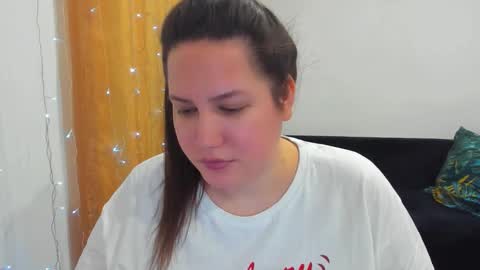 Snapshot of _madalexa_ chatting on February 8, 3:04 pm Alexa online show from February 8, 3:04 pm