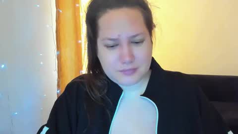 Snapshot of _madalexa_ chatting on March 3, 5:57 am Alexa online show from March 3, 5:57 am