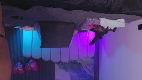 Maddy online show from February 21, 11:55 am