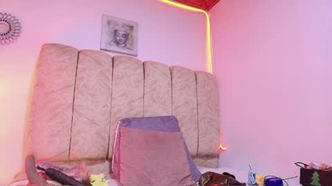 _marcela__ online show from April 30, 11:16 am