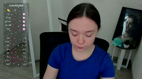 Snapshot of _margoqueen_ chatting on December 6, 10:16 am Margo online show from December 6, 10:16 am