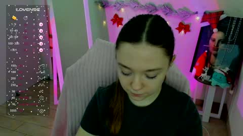 Snapshot of _margoqueen_ chatting on December 24, 10:01 am Margo online show from December 24, 10:01 am