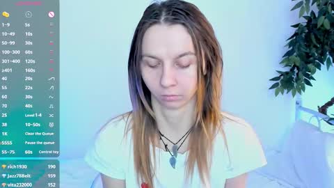 Scarlett online show from March 5, 11:50 am