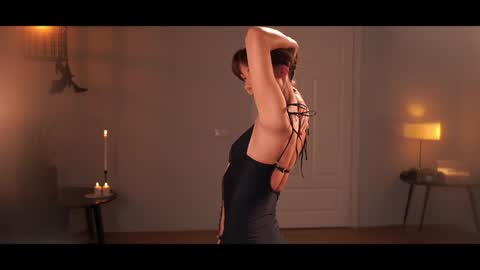 Marie -   -25 discount online show from October 30, 9:15 pm