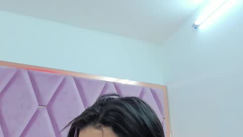 Snapshot of _maskedgirl_ chatting on October 16, 11:33 am Nahayo online show from October 16, 11:33 am