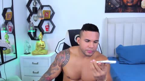 _matthew_santos_ online show from September 30, 12:15 am