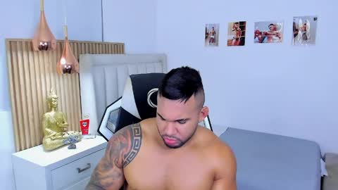 _matthew_santos_ online show from April 29, 12:48 am